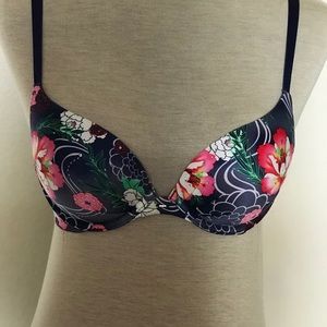 Victoria Secret Bras